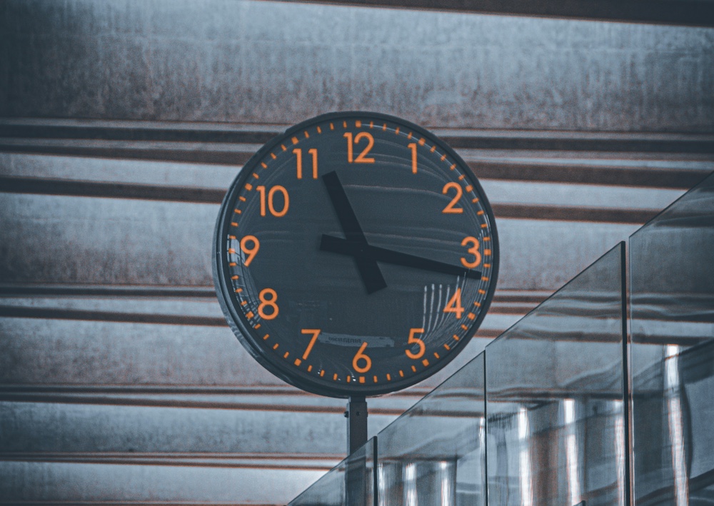 When is the worst time to sell a house